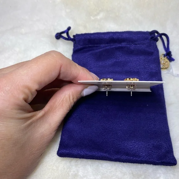 NWT! Tory Burch Small T Logo Stud Earrings Gold - Picture 4 of 4
